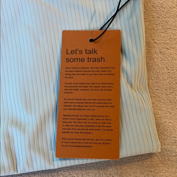 NEW Girlfriend Collective Blue Ribbed Women's Cropped Athletic Top - Picture 3 of 6